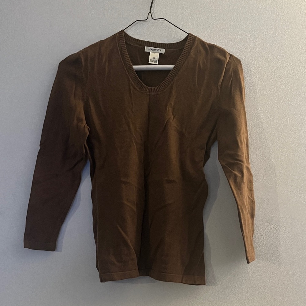 Harold's Classic Brown Sweater